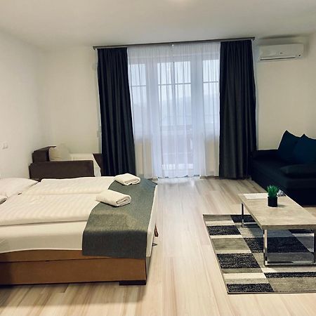M&F Apartman Egerszalok Exterior photo